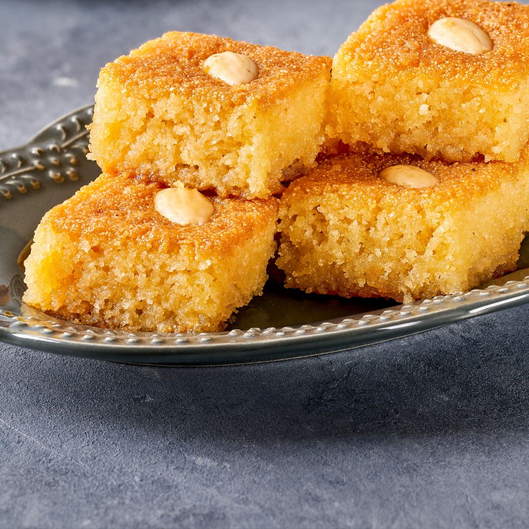 Gâteau de semoule de maïs sans gluten avec amandes